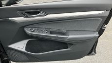 Volkswagen Golf 1.5 TSI 150 Life 5dr Petrol Hatchback